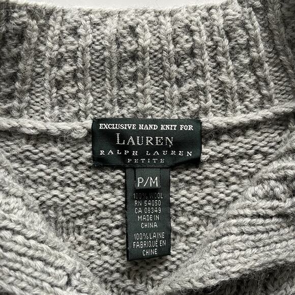 Ralph Lauren Hand Knit 100% Wool Fisherman Sweater Aran Knit Grey Petit Medium - Picture 3 of 11
